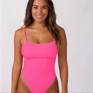 Skatie one piece NwT